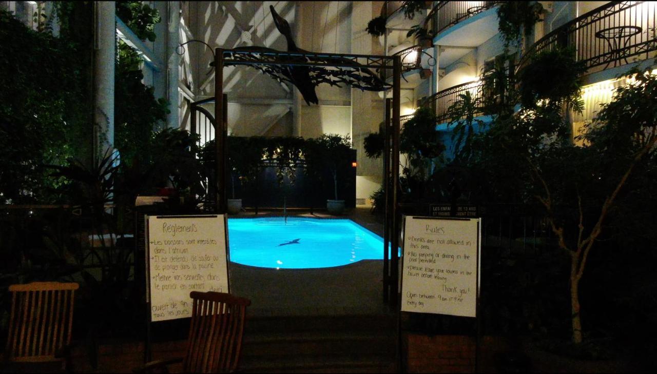 Hotel L'Oiseliere Lévis Buitenkant foto